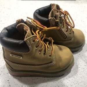 Toddler boots